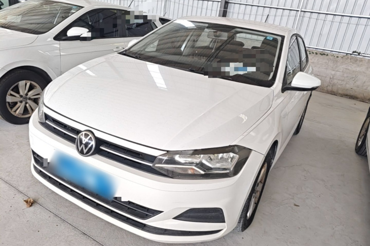 Volkswagen Polo 2023 car image #2