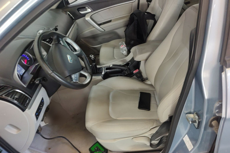 GEELY Emgrand 2016 #15 GEELY Emgrand 2016 car image #15