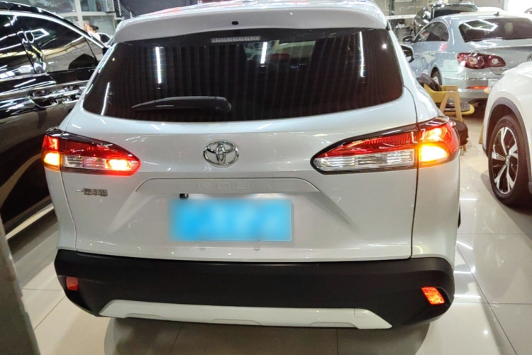 Toyota Corolla Cross 2024 image de voiture #6