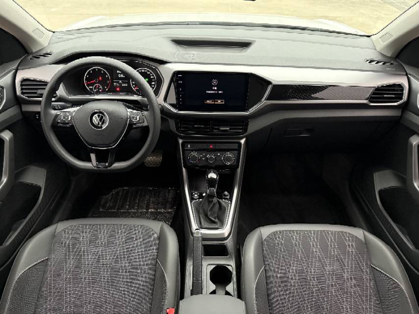 Volkswagen T-Cross 2021 #7 Volkswagen T-Cross 2021 car image #7
