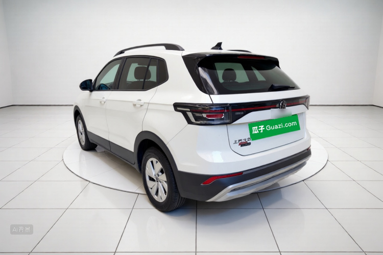 Volkswagen Tharu 2025 car image #5