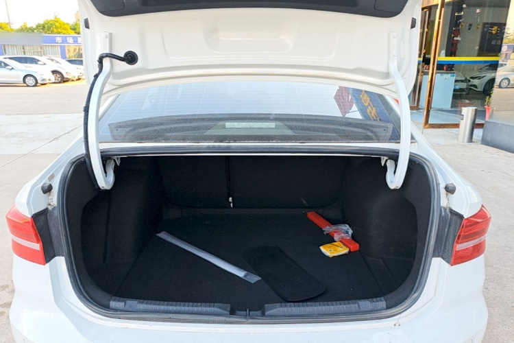 Volkswagen Lavida 2020 imagen de coche #19