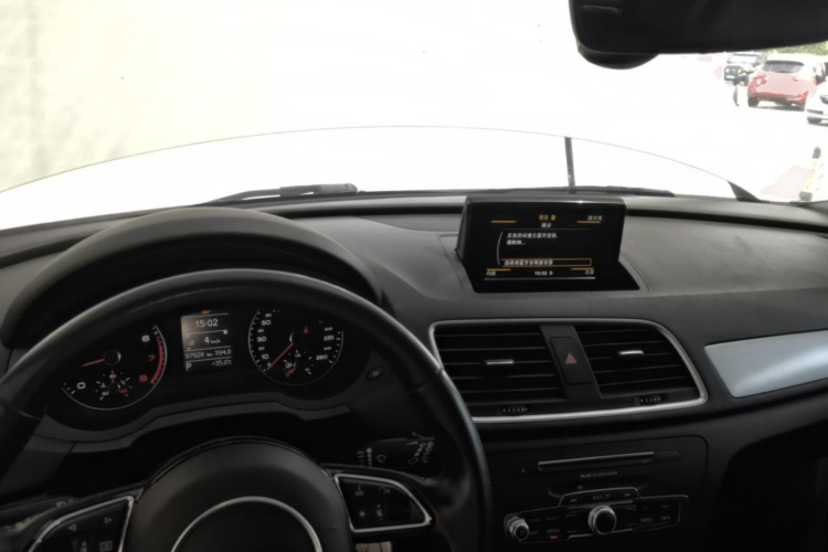 Audi Q3 2018 #10 Audi Q3 2018 car image #10