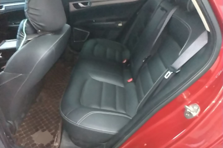 GEELY Emgrand GL 2018 car image #17