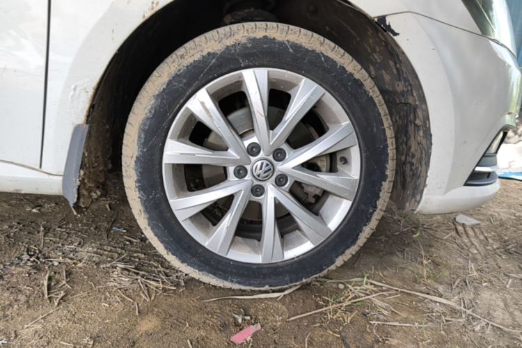 Volkswagen Lavida 2019 car image #9