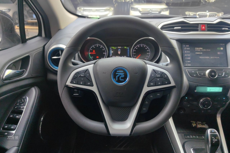 BYD Yuan New Energy 2019 car image #12