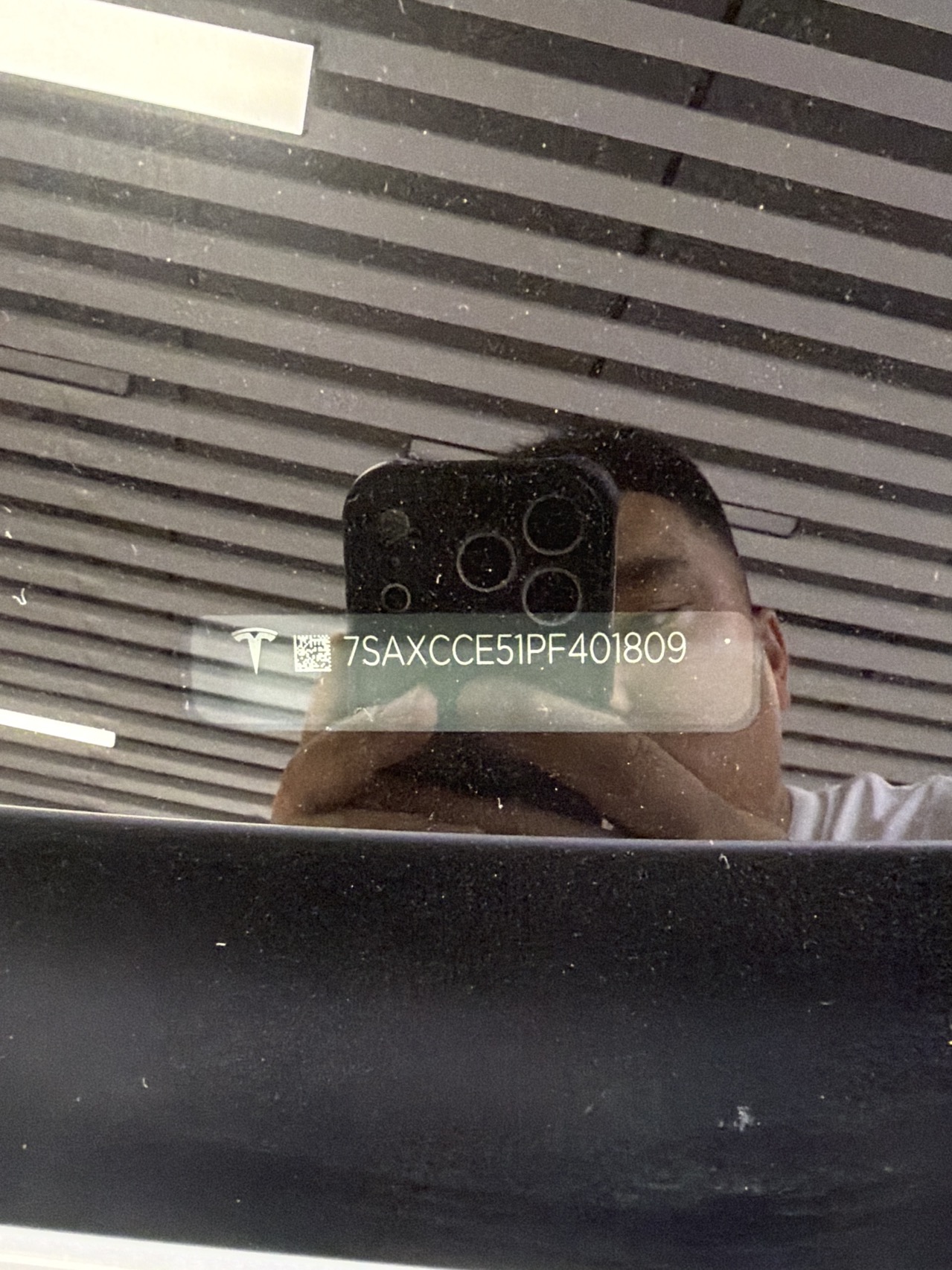 Tesla Model X 2023 car image #9