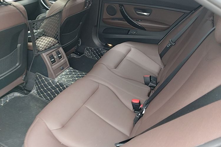 BMW 3 Series 2019 #17 BMW 3 Series 2019 car image #17