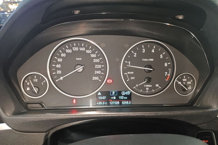 BMW 3 Series 2017 #12 BMW 3 Series 2017 car image #12