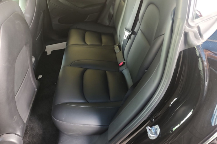 Tesla Model 3 2022 car image #17