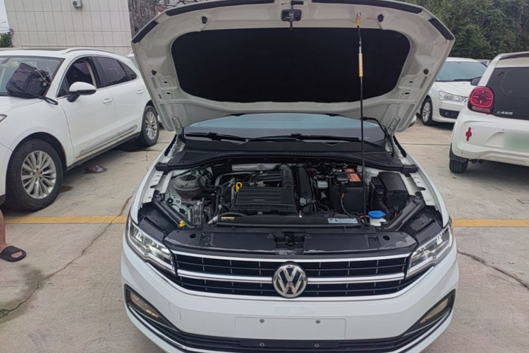 Volkswagen Bora 2019 #20 Volkswagen Bora 2019 car image #20