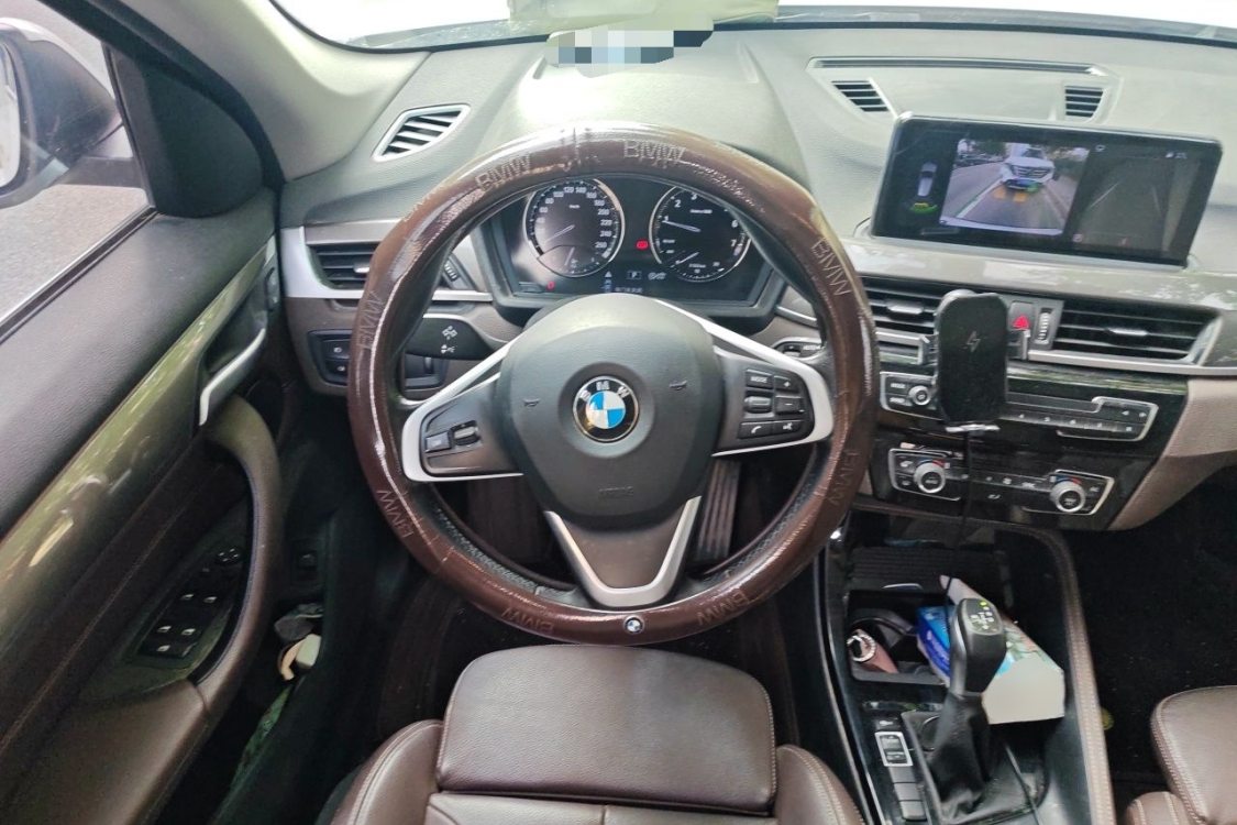 BMW X1 2019 #22 BMW X1 2019 immagine di auto #22