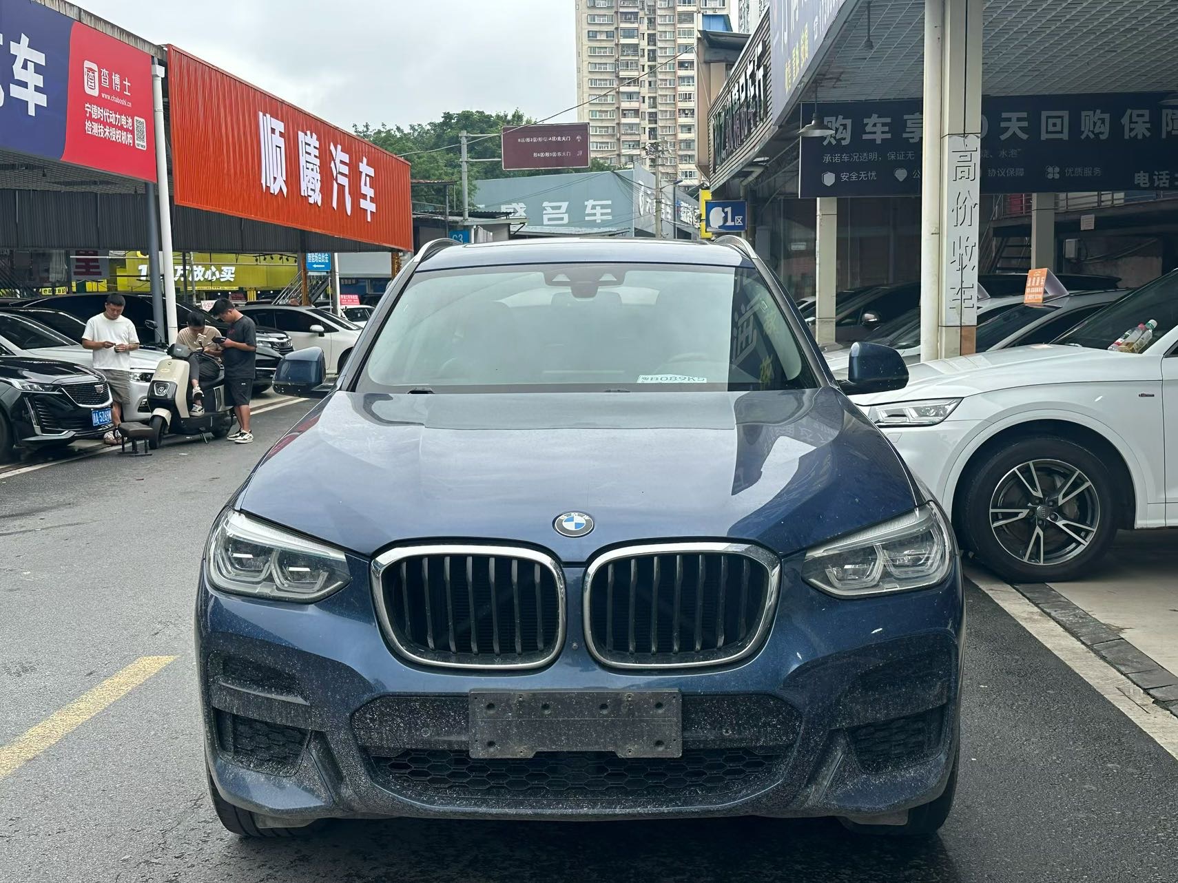 BMW X3 2019 car image #2
