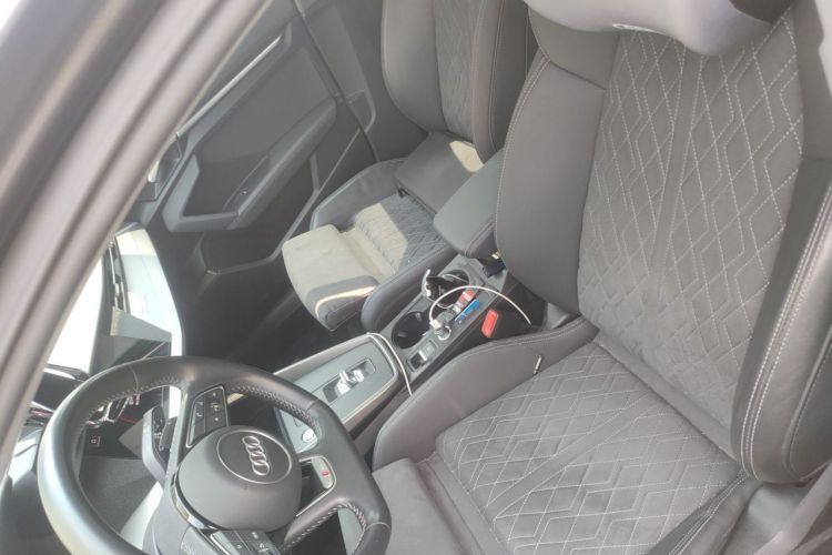 Audi A3 2022 immagine di auto #19