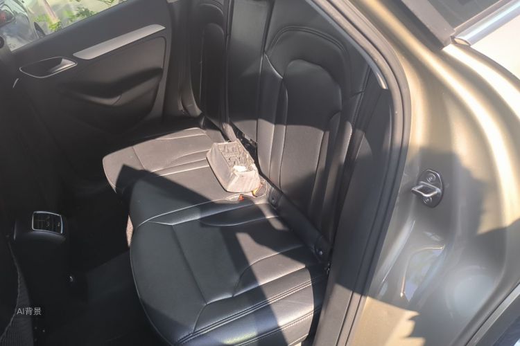 Audi Q3 2016 #19 Audi Q3 2016 car image #19