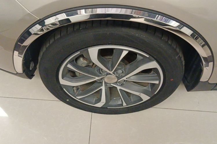 GEELY Emgrand GS 2019 #9 GEELY Emgrand GS 2019 immagine di auto #9