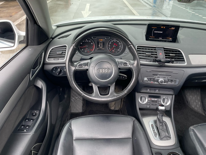 Audi Q3 2015 #6 Audi Q3 2015 car image #6