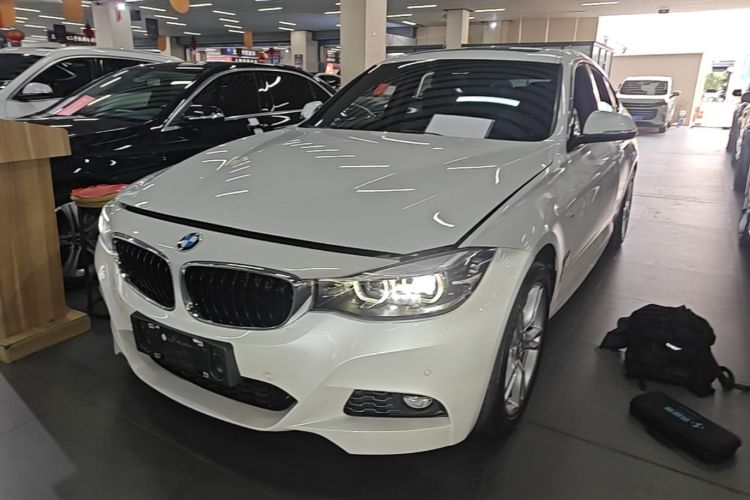 BMW 3 Series GT 2021 #2 BMW 3 Series GT 2021 car image #2