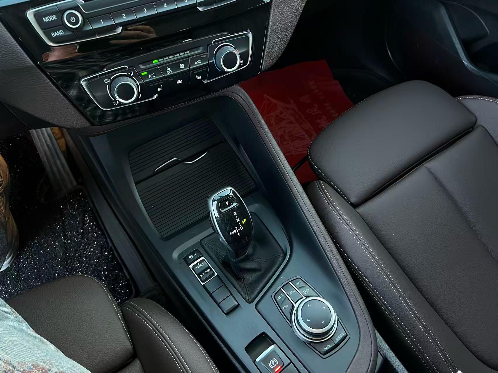 BMW X1 2022 car image #13