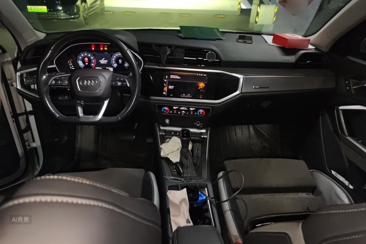 Audi Q3 2020 изображение автомобиля #11