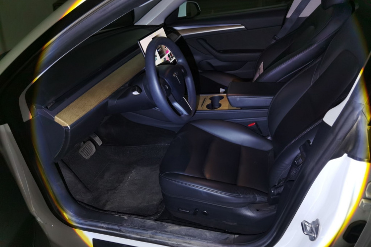 Tesla Model 3 2021 #19 Tesla Model 3 2021 car image #19