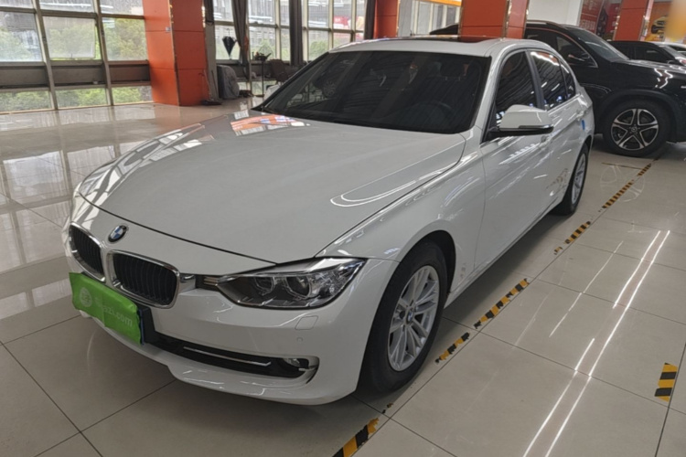 BMW 3 Series 2015 #2 BMW 3 Series 2015 car image #2