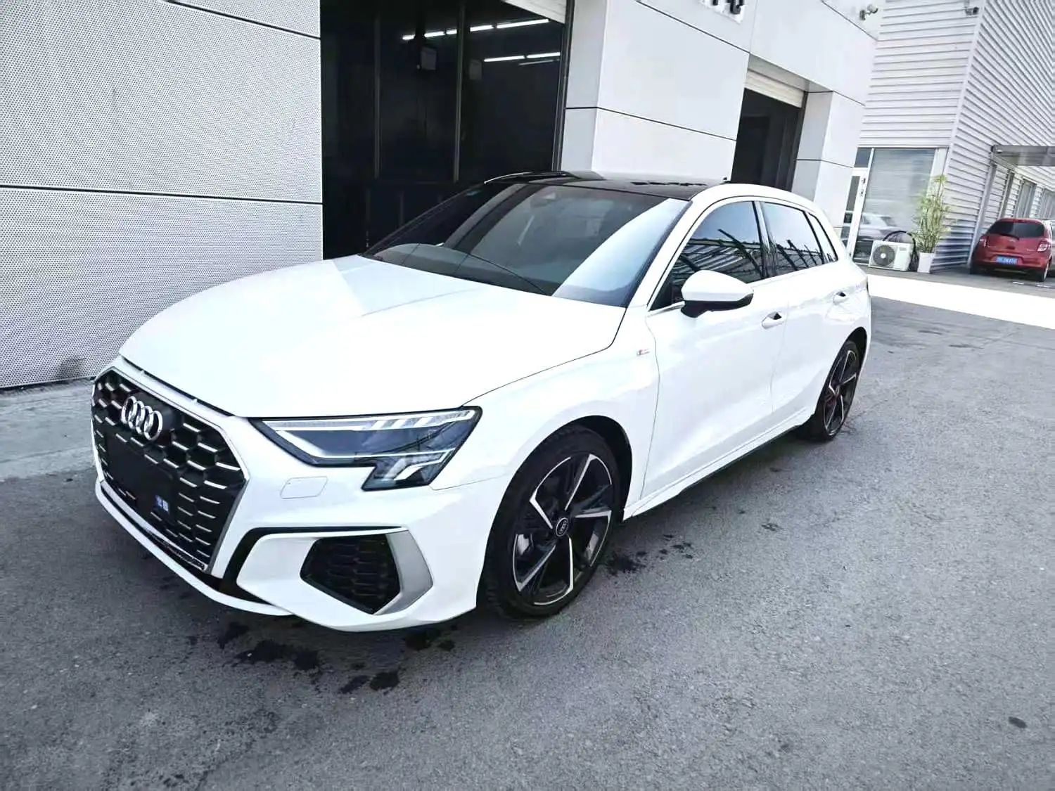 2022 2022 car image