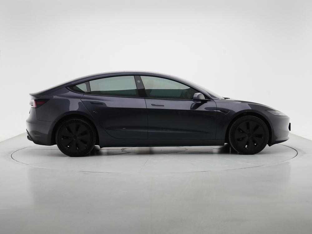 Tesla Model 3 2025 #8 Tesla Model 3 2025 car image #8