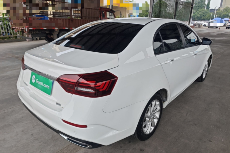 GEELY Emgrand 2021 car image #7
