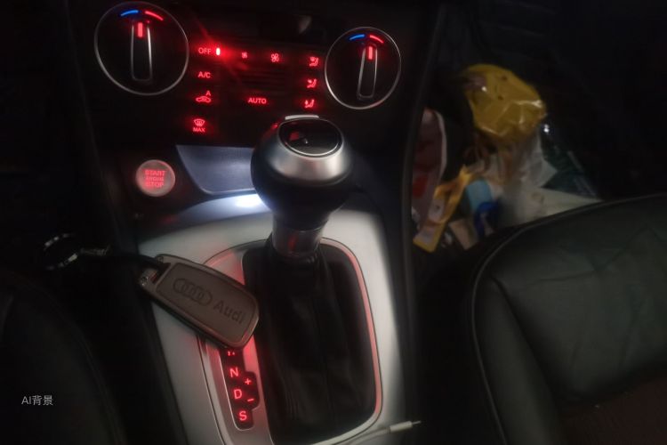 Audi Q3 2019 #16 Audi Q3 2019 car image #16