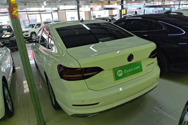 Volkswagen Lavida 2021 car image #5