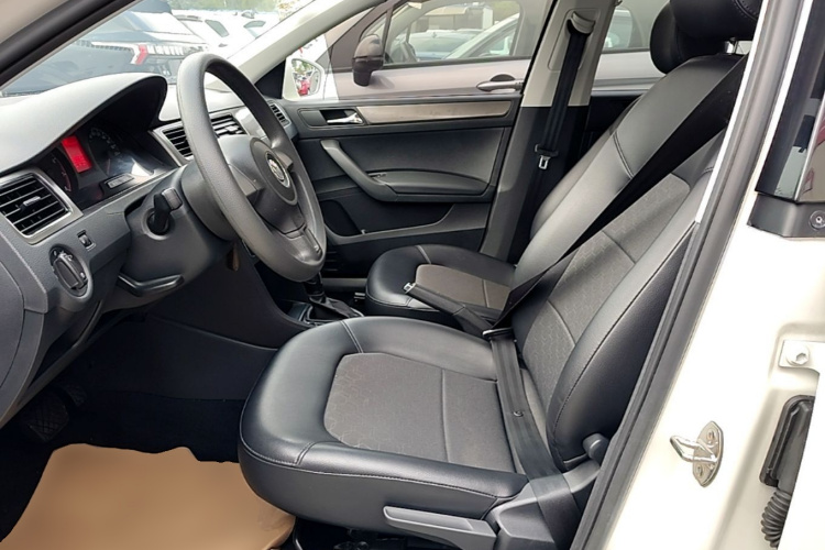 Volkswagen Santana 2016 #19 Volkswagen Santana 2016 car image #19