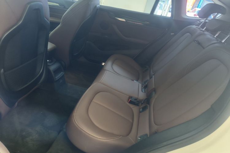 BMW X1 2020 car image #17