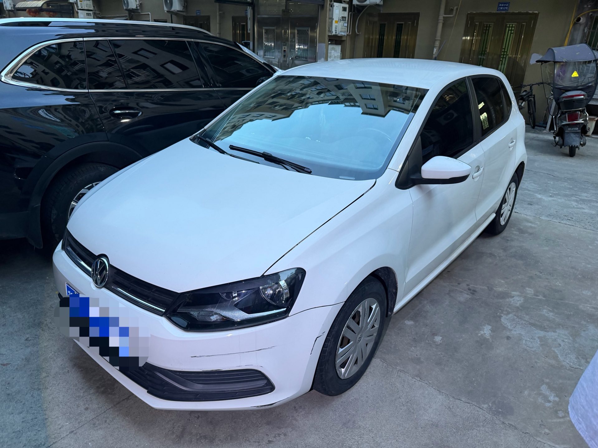 Volkswagen Polo 2016 Volkswagen Polo 2016 car image