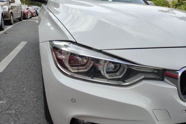 BMW 3 Series 2018 #8 BMW 3 Series 2018 car image #8