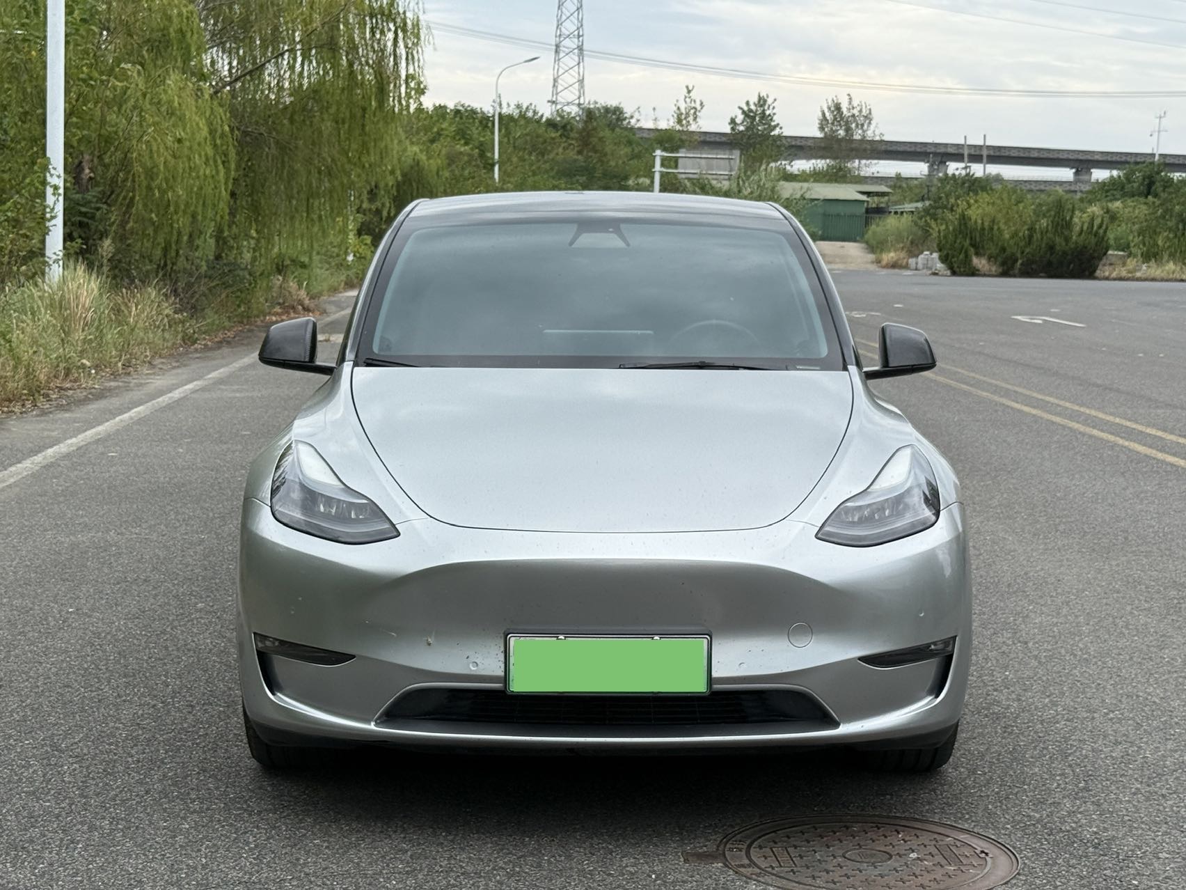 Tesla Model Y 2022 #2 Tesla Model Y 2022 car image #2