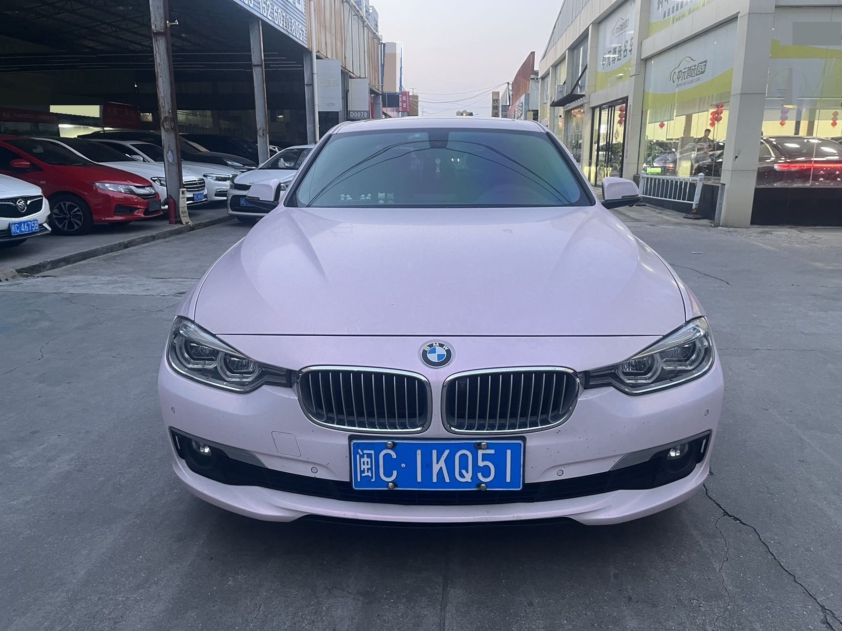 BMW 3 Series 2018 #2 BMW 3 Series 2018 immagine di auto #2