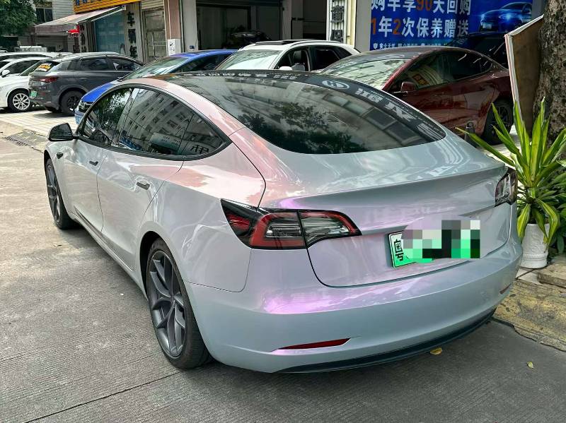 Tesla Model 3 2022 car image #2