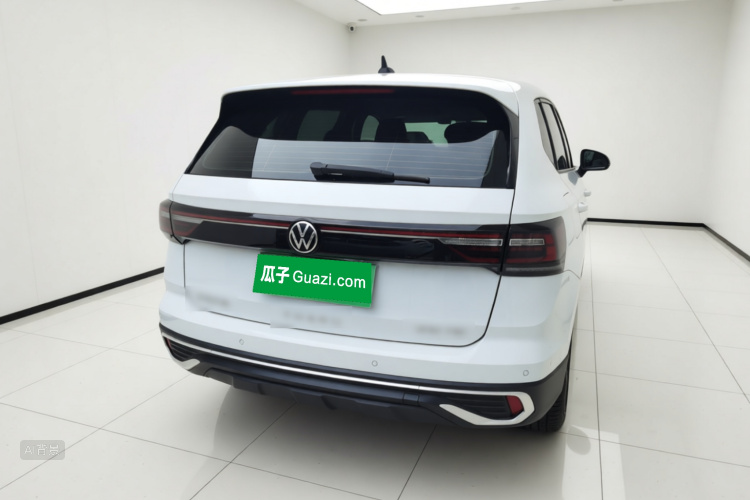 Volkswagen Tharu 2023 car image #7