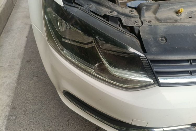 Volkswagen Polo 2016 car image #8