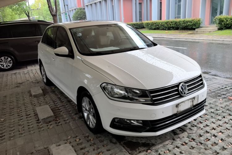 Volkswagen Santana 2016 car image #6