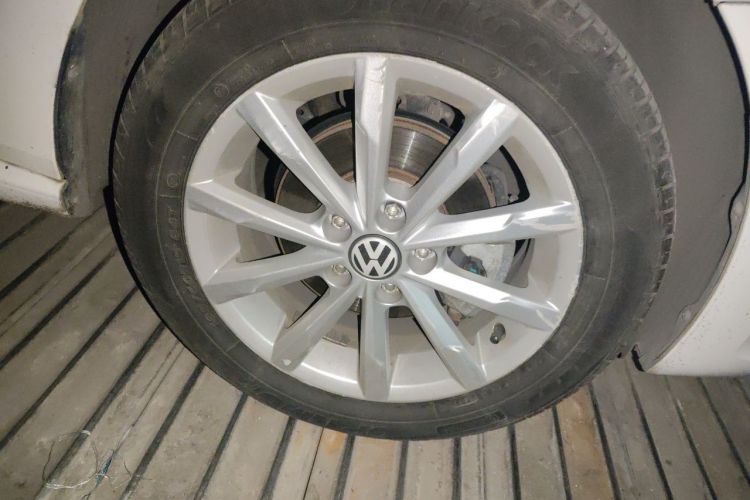 Volkswagen Polo 2017 #9 Volkswagen Polo 2017 car image #9
