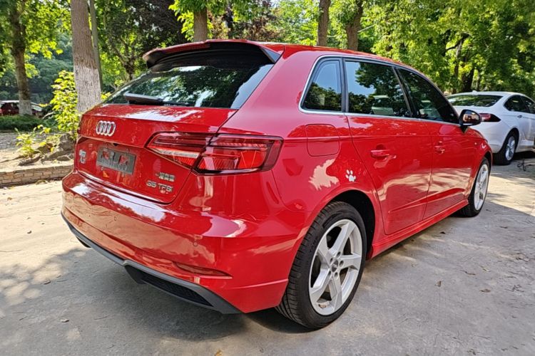 Audi A3 2019 immagine di auto #7