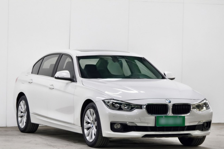 BMW 3 Series 2017 #6 BMW 3 Series 2017 car image #6