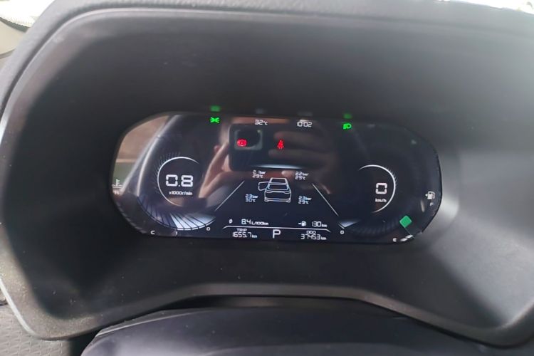 GEELY Emgrand 2022 #12 GEELY Emgrand 2022 car image #12