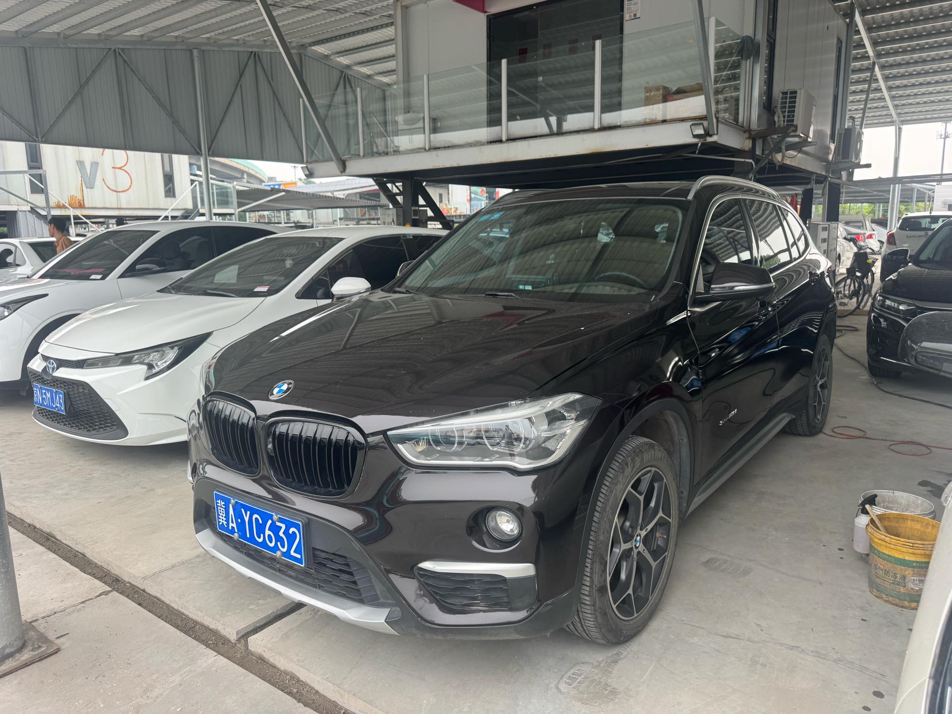 BMW X1 2018 BMW X1 2018 car image