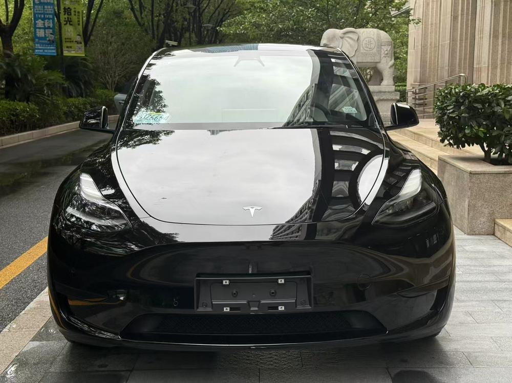 Tesla Model Y 2021 #2 Tesla Model Y 2021 car image #2