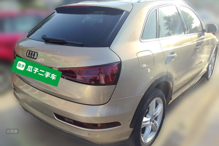 Audi Q3 2017 car image #7