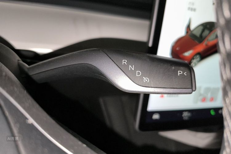 Tesla Model Y 2021 #16 Tesla Model Y 2021 car image #16