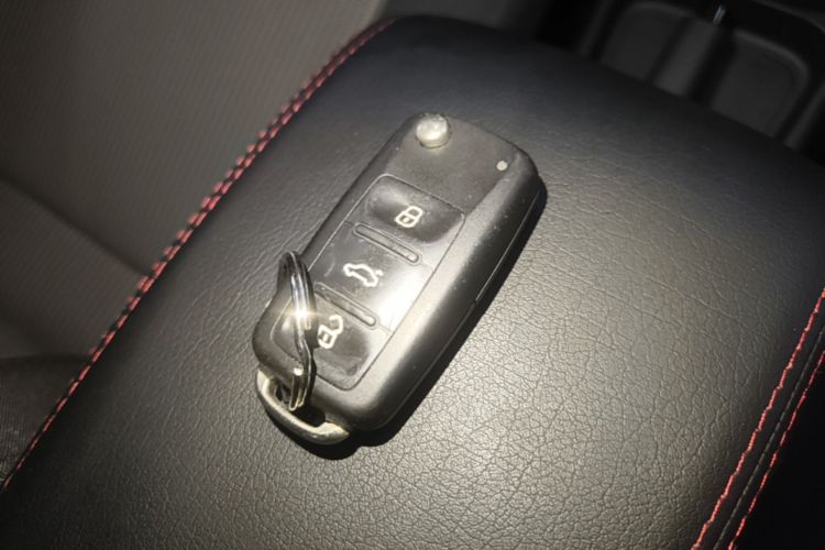 Volkswagen Polo 2017 #14 Volkswagen Polo 2017 car image #14